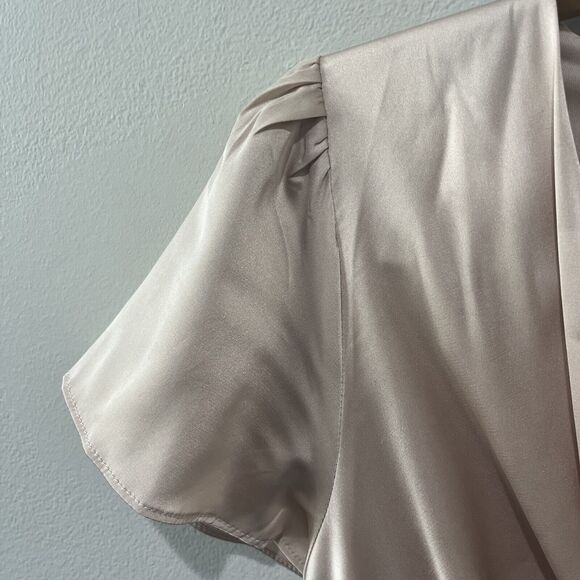 Baltic Born Poppy Satin Midi Dress XS Knot Front Flutter Sleeve Champagne Tie - Picture 5 of 11